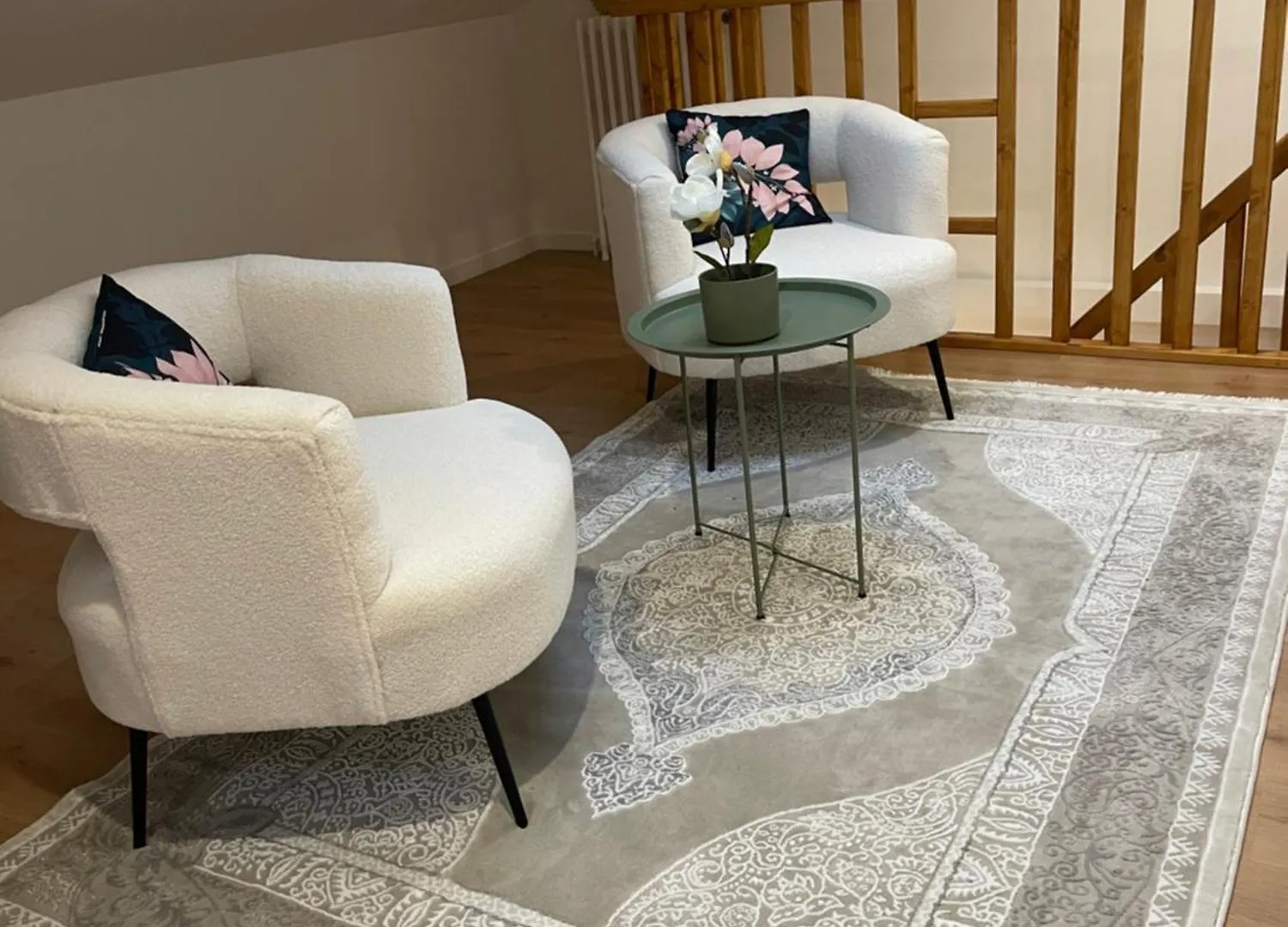 Sublime Studio Entierement Neuf, Luxueuse, Proche De L\'Aeroport Charles De Gaulle Parc Expo Villepinte Et Paris contacts